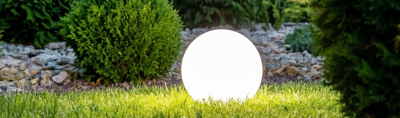 Dekorative utelamper med opptil 50% rabatt | Beliani.no