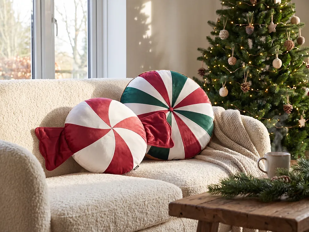 Set of 2 Decorative Cushions TWIRL TREATS 55 x 55 cm 40 x 40 cm Velvet Multicolour Christmas Motif_1187143