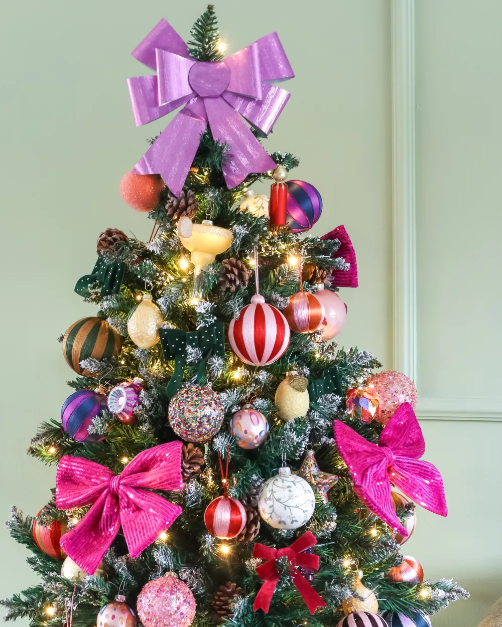 Sapin De Noël Artificiel 120/150 Cm Avec Guirlande LED Et Ruban - Montage Facile, Pliable, Pour Maison Ou Magasin - 4