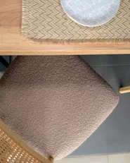 Conjunto de 2 sillas de comedor EMBAR Madera Marrón claro/Gris pardo_1186345