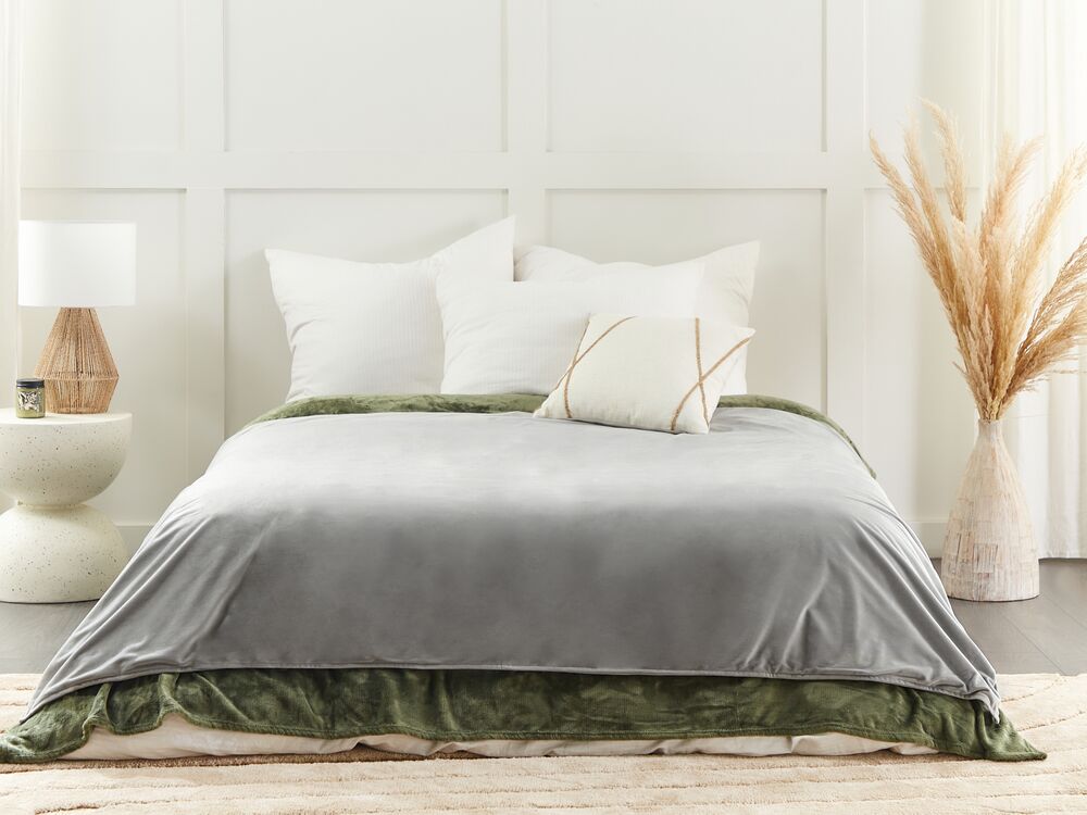Weighted Blanket Cover 150 x 200 cm Grey RHEA Beliani