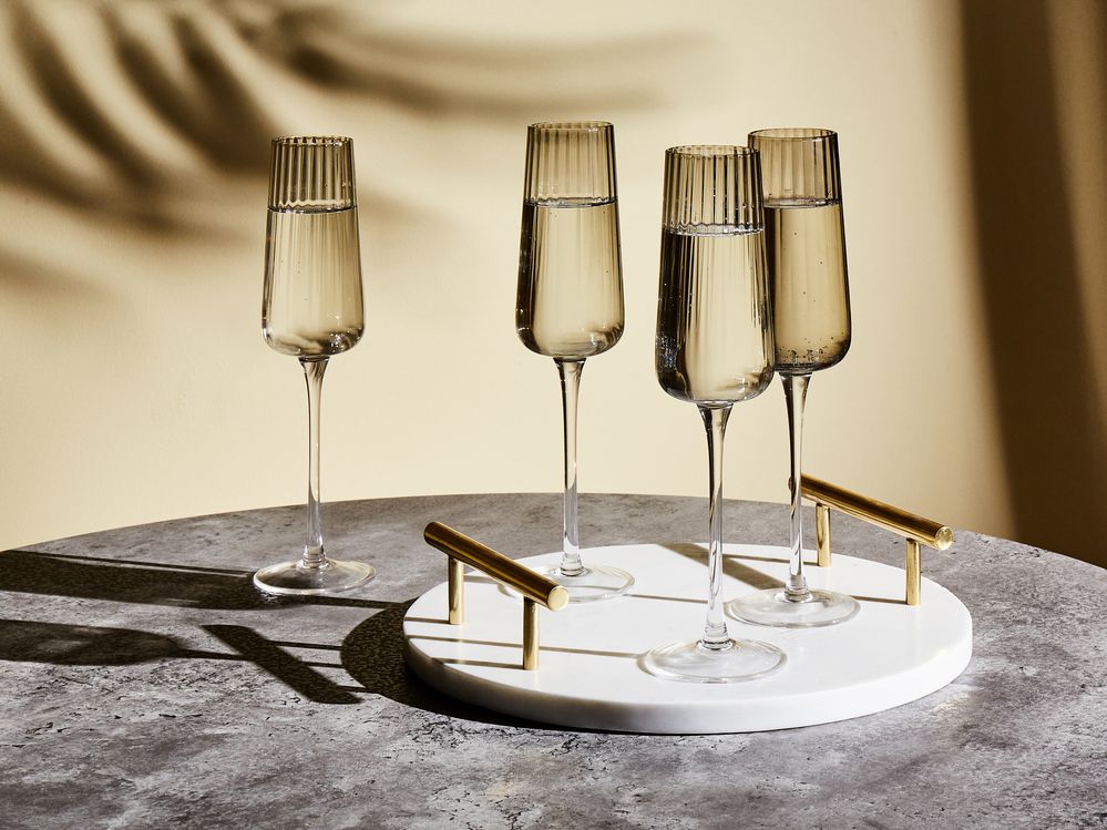 Set of 4 Champagne Flutes QUARTZ Grey Beliani