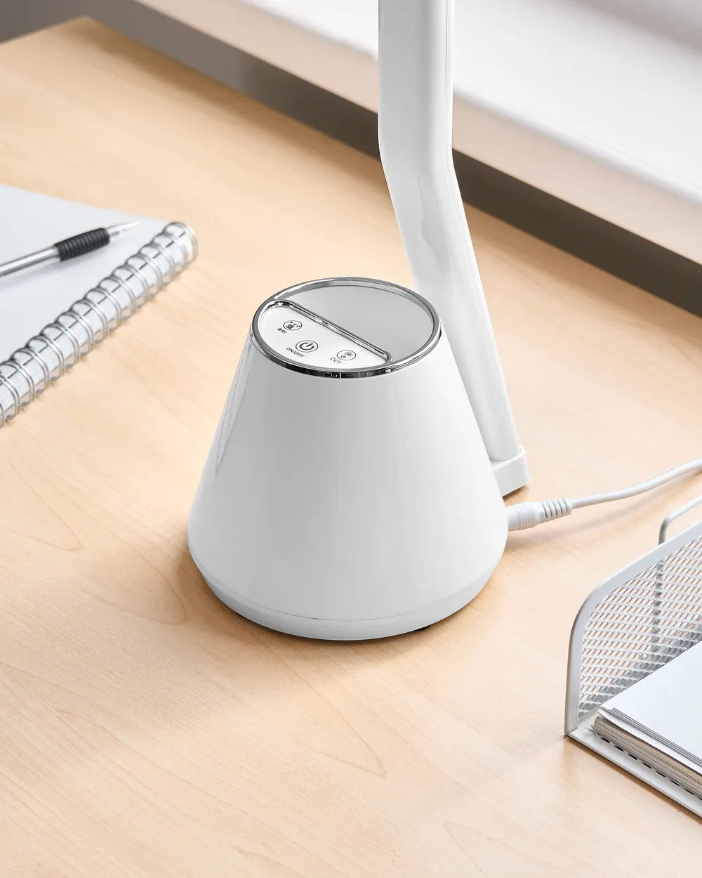 LED Desk Lamp DENEB with Dimmer White_1019001