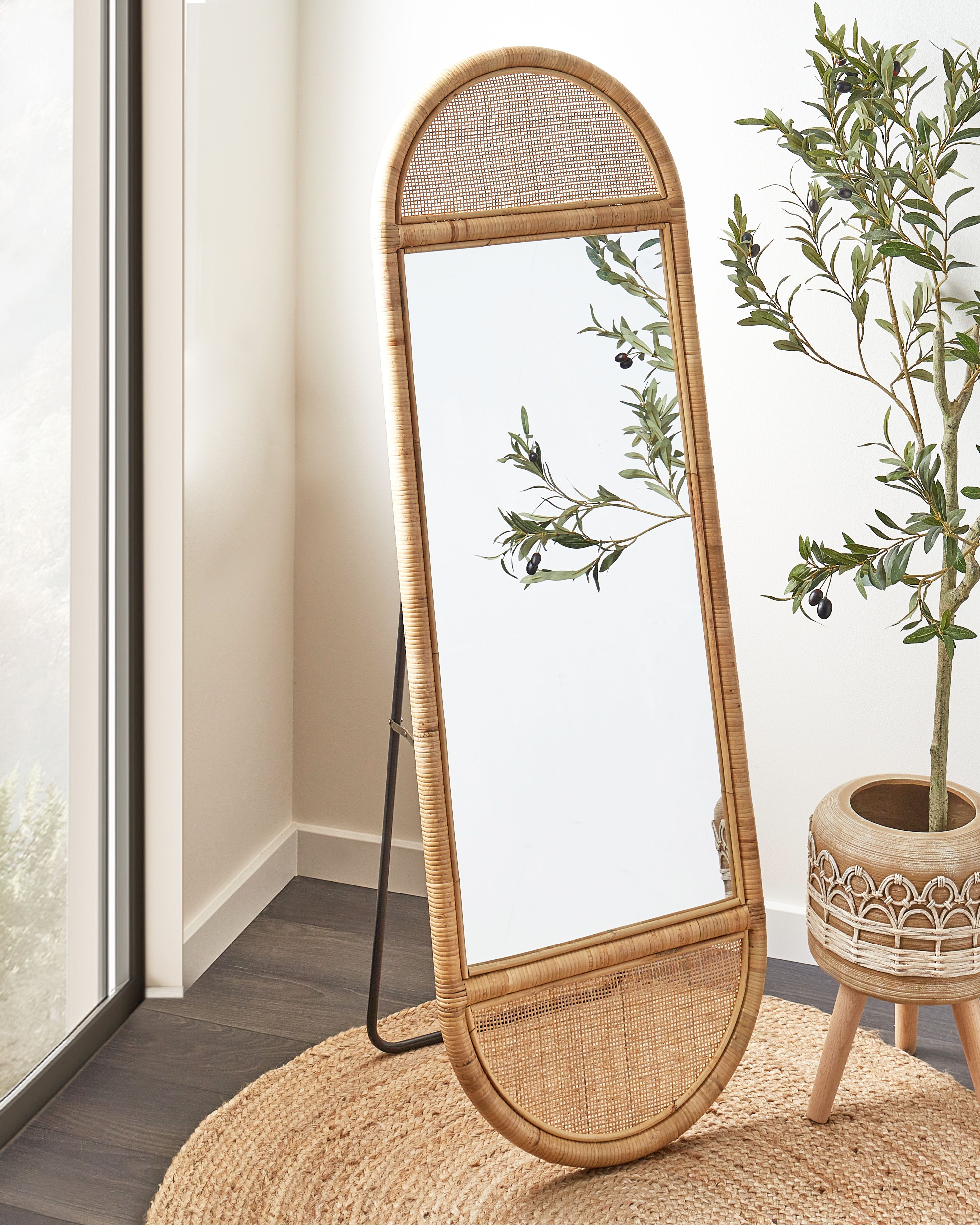MirrorOutlet Specchio rotondo da giardino con cervo, 100 x 100 cm MirrorOutlet Specchio rotondo da giardino con cervo, 100 x 100 cm