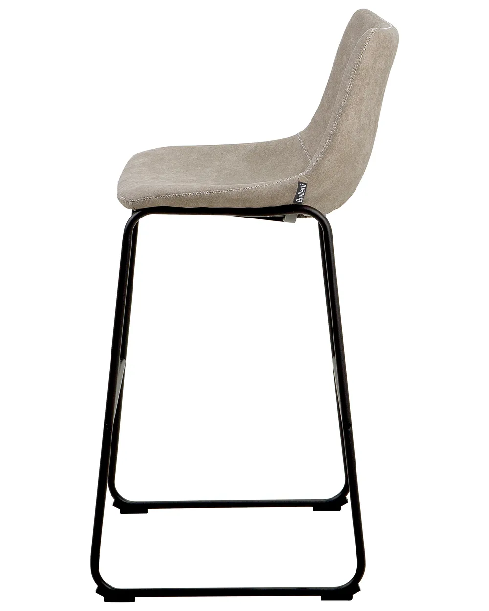 Beliani – Salon de jardin 2 places – 2 fauteuils inclinables en rotin PE beige – Table d'appoint avec plateau en verre trempé – Style boho rustique Beliani – Salon de jardin 2 places – 2 fauteuils inclinables en rotin PE beige – Table d'appoint avec plateau en verre trempé – Style boho rustique