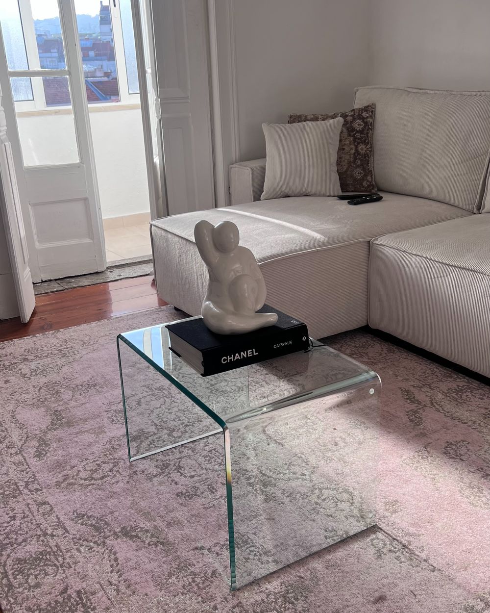 Tavolino Moderno In Alluminio E Vetro - 40x40x52 Cm | Design Semplice E Funzionale Per Soggiorno - Foto 11