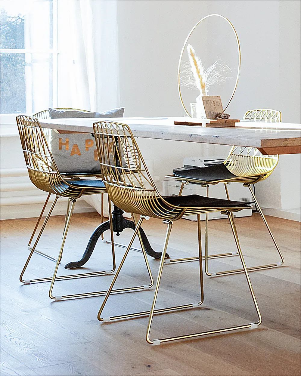 Metal Chairs Up to 70 OFF Beliani