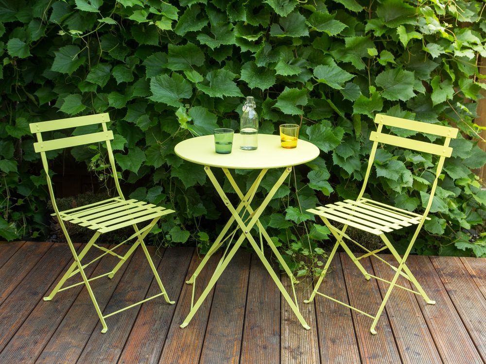 Steel Garden Bistro Set Lime Green FIORI Beliani