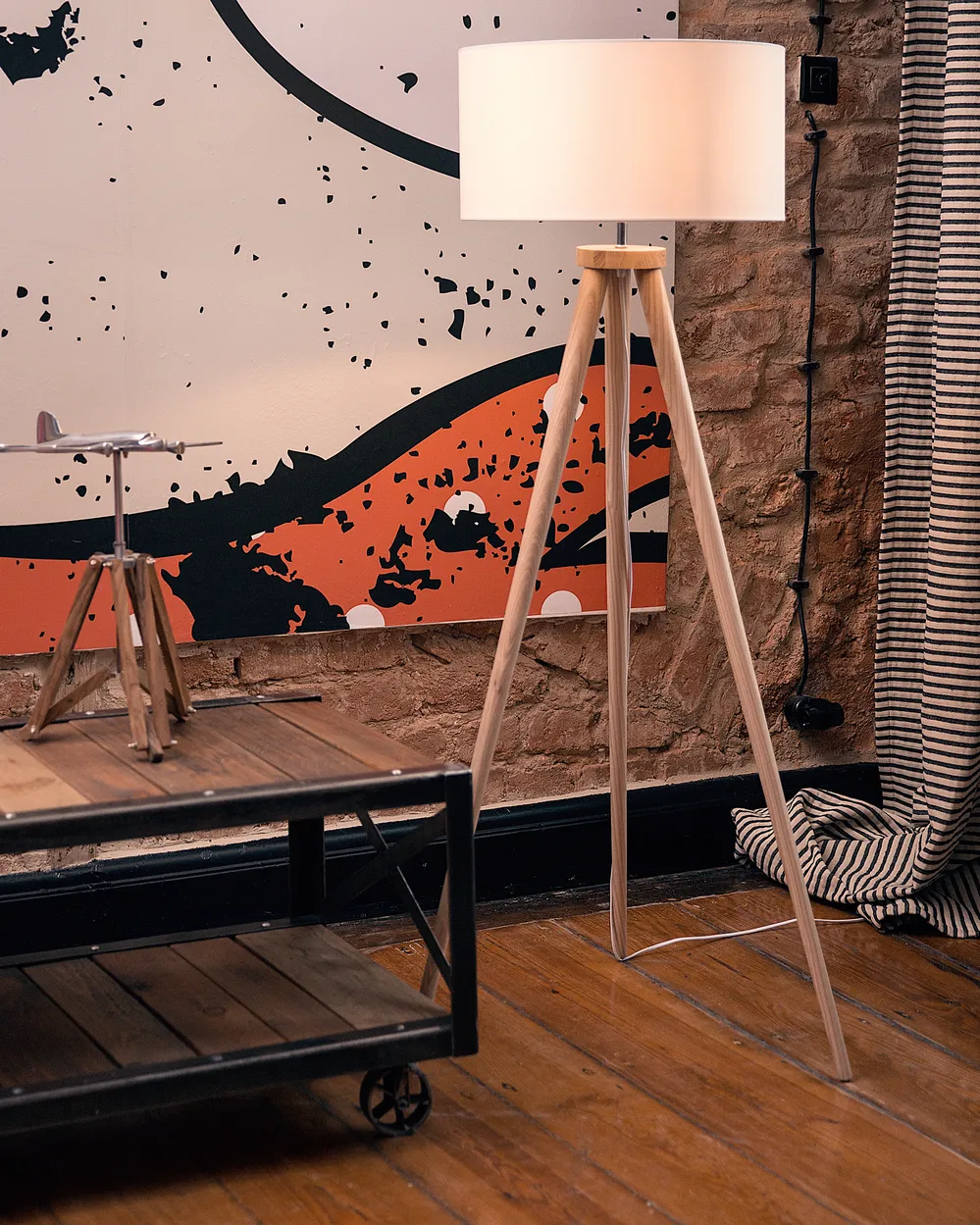 Lampa podłogowa NITRA Drewno dębowe Biały