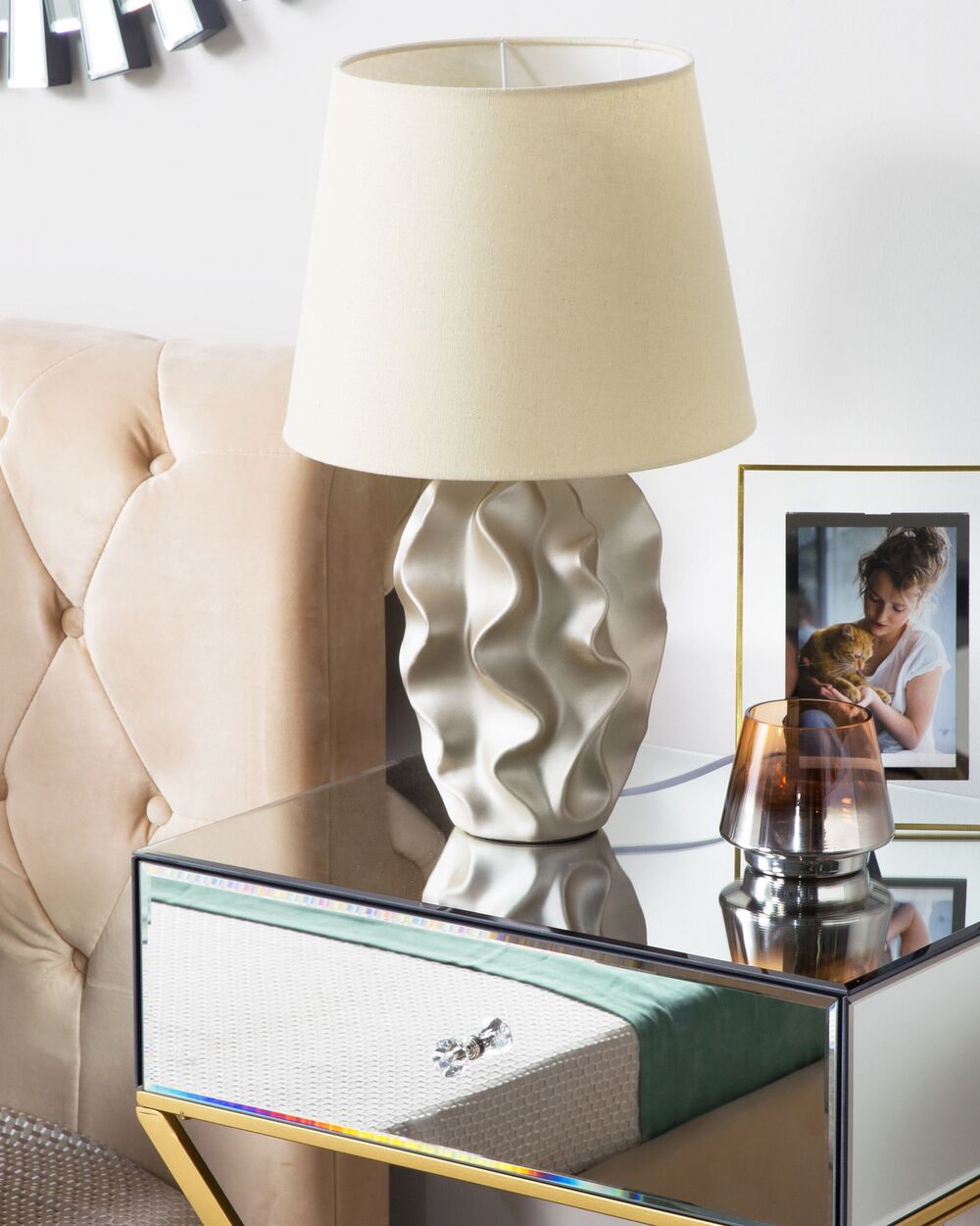 Tischlampe ALLIKA Keramik Gold