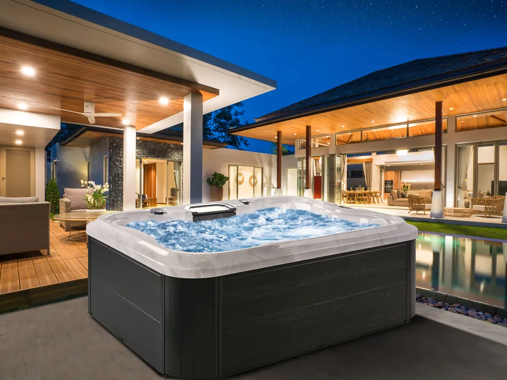 Outdoor Hot Tub with LED ARCELIA White_830263