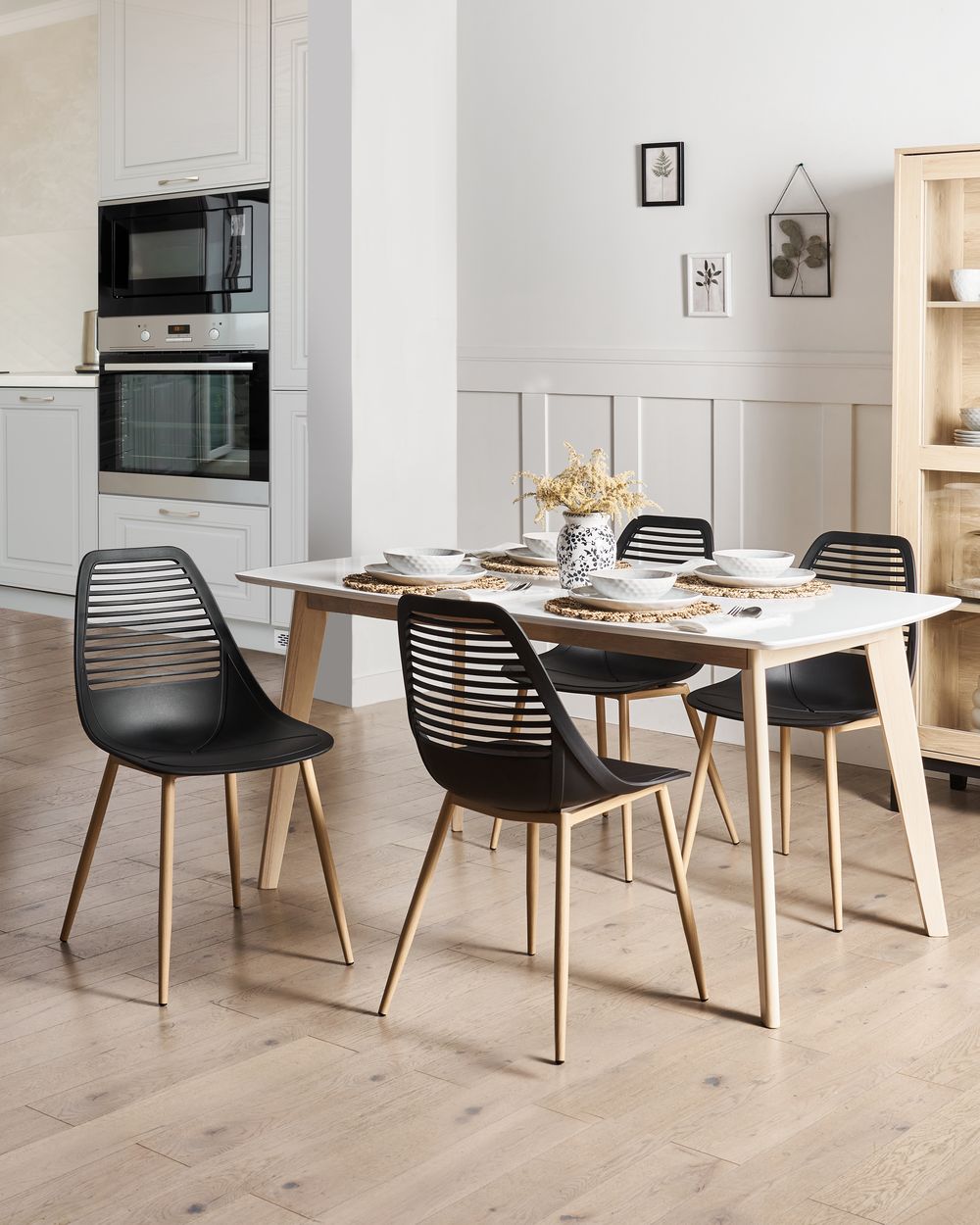 Lot de 4 chaises de salle à manger MONTELLO Noir