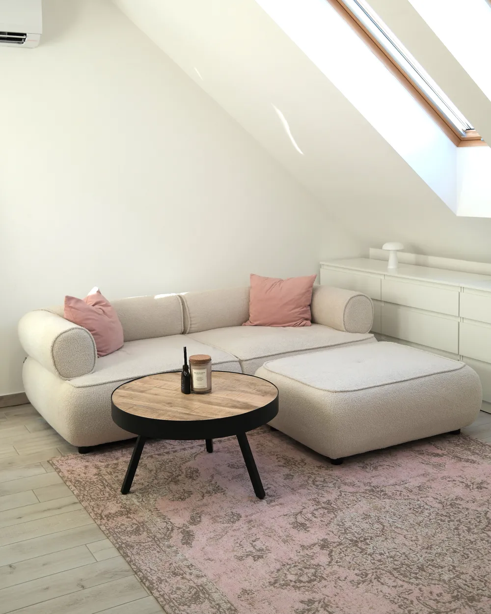 Sofa 3 Seater SALLA with Ottoman Boucle Off-White_1074443