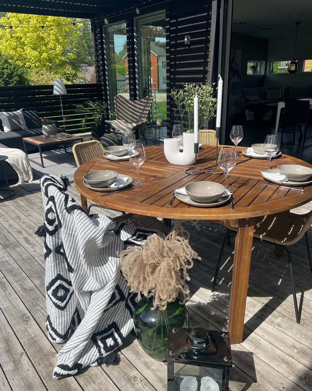 Garden Dining Table TOLVE 150 cm 150 cm Acacia Wood Brown_930023