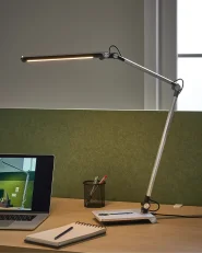Lampada da scrivania a LED AQUILA con dimmer Argento_1018561