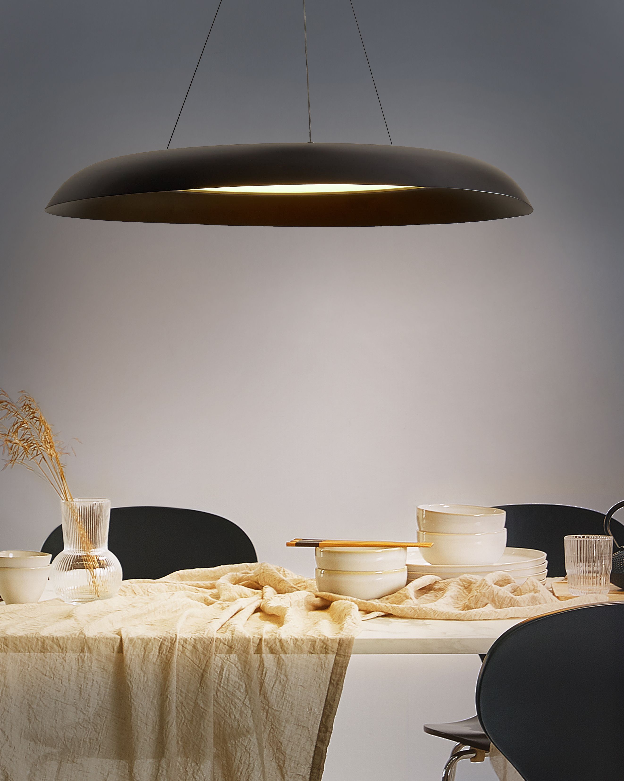 Led Lampder LED pendel lampe sort metal ø 60 cm SURKO | Beliani.dk