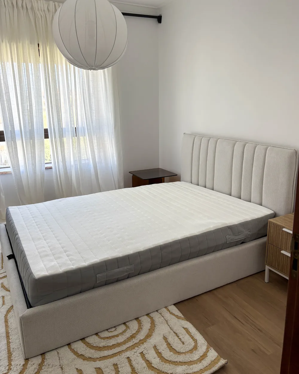 Ottoman Bed TARASCON Fabric Light Beige 140 x 200 cm (EU Double)_1052537