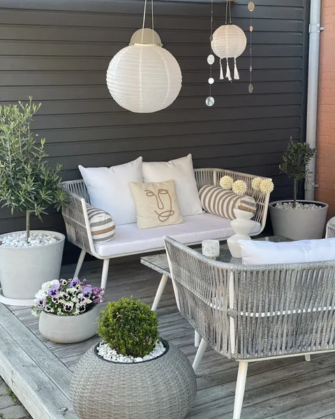 White rattan garden furniture sale discount