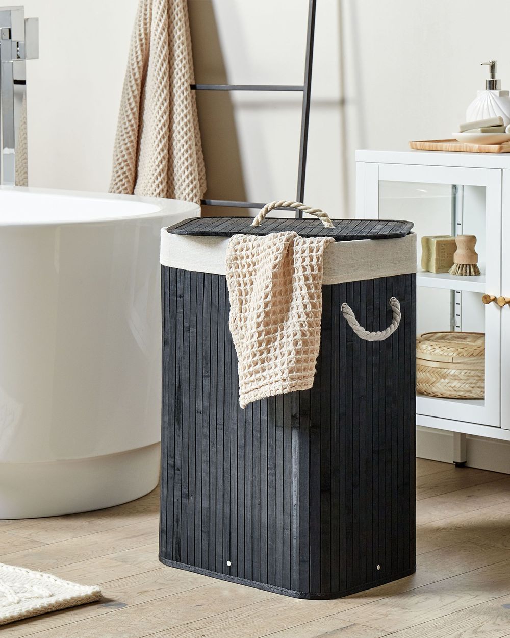 Panier à linge KOMARI Bambou Noir 72 L