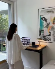 Electric Adjustable Standing Desk PENLY 120 cm x 60 cm with USB Port Black/ Light Brown_1193901