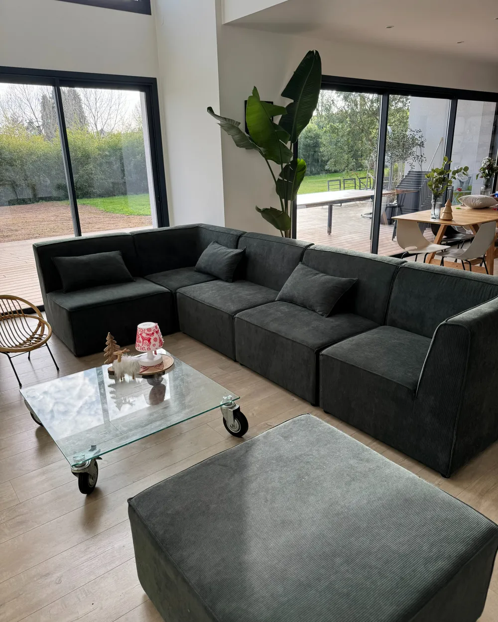 Ottoman LEMVIG Corduroy Dark Green