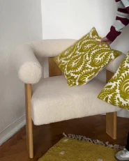 Zestaw 2 poduszek dekoracyjnych PRIMULA 45 x 45 cm Bawełna Musztardowy Ikat_1085369
