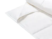 Dwuwarstwowa kołdra Kacze pióra i puch Całoroczna SERRATO 200 x 200 cm_1053654