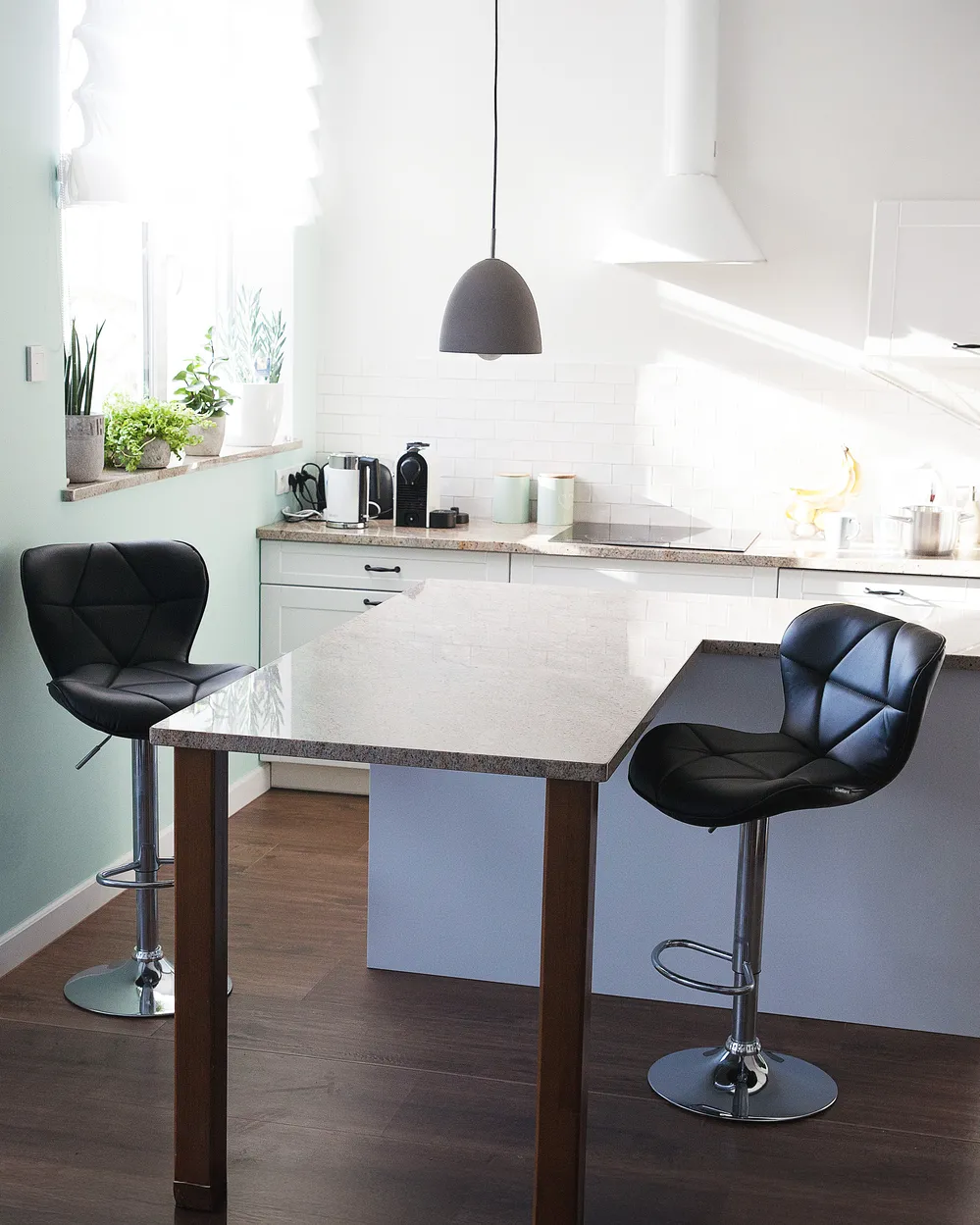 Set of Bar Chairs VALETTA Faux Leather Swivel Black - Main Image