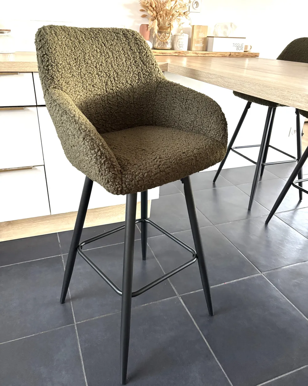 Set of 2 Bar Chairs CASMALIA Boucle Dark Green_1046162
